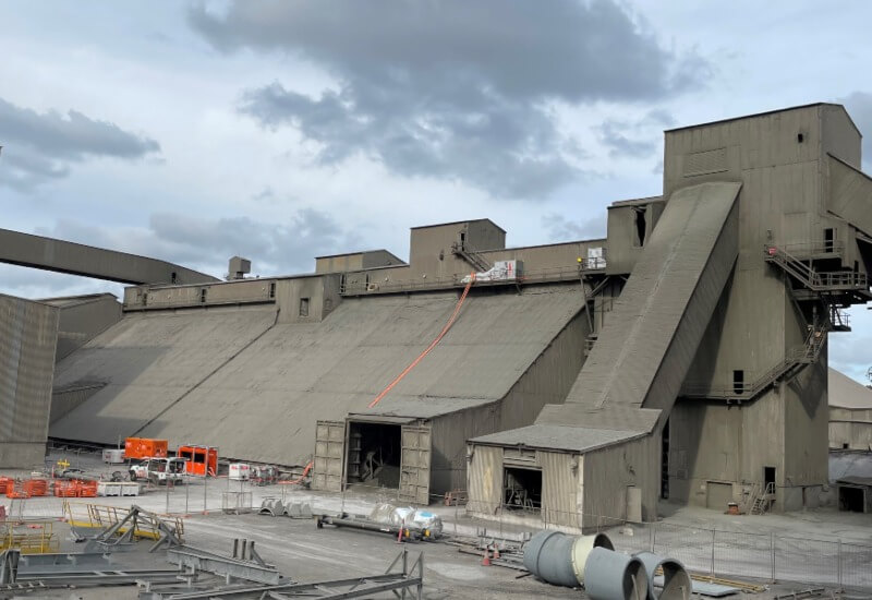 Boral's Berrima Cement Works is an integrated clinker and cement manufacturing facility. Coates have supported its annual shutdown for 27 years.